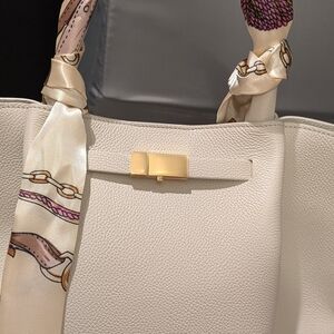 MLDeMellier Midi New York Elegant Off-White Tote